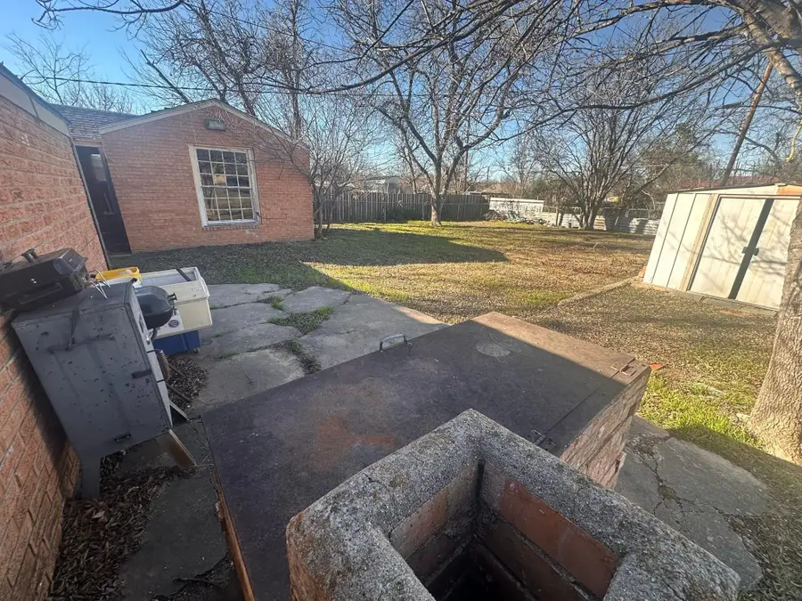 205 Hollywood Street, Coleman, TX 76834 - #2
