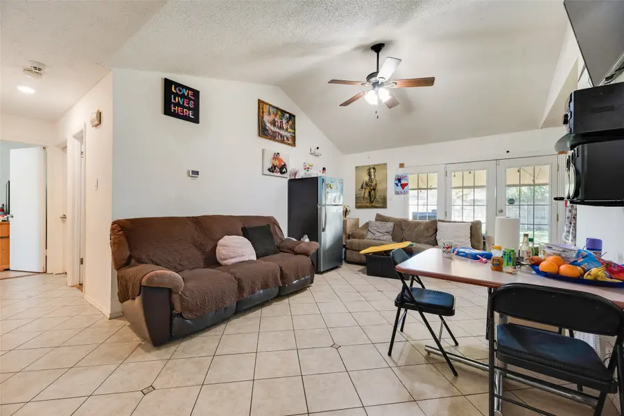 1717 Meadow Valley, Irving, TX 75060 - #3