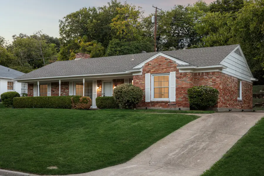 841 Brookwood Drive, Dallas, TX 75224 - #2