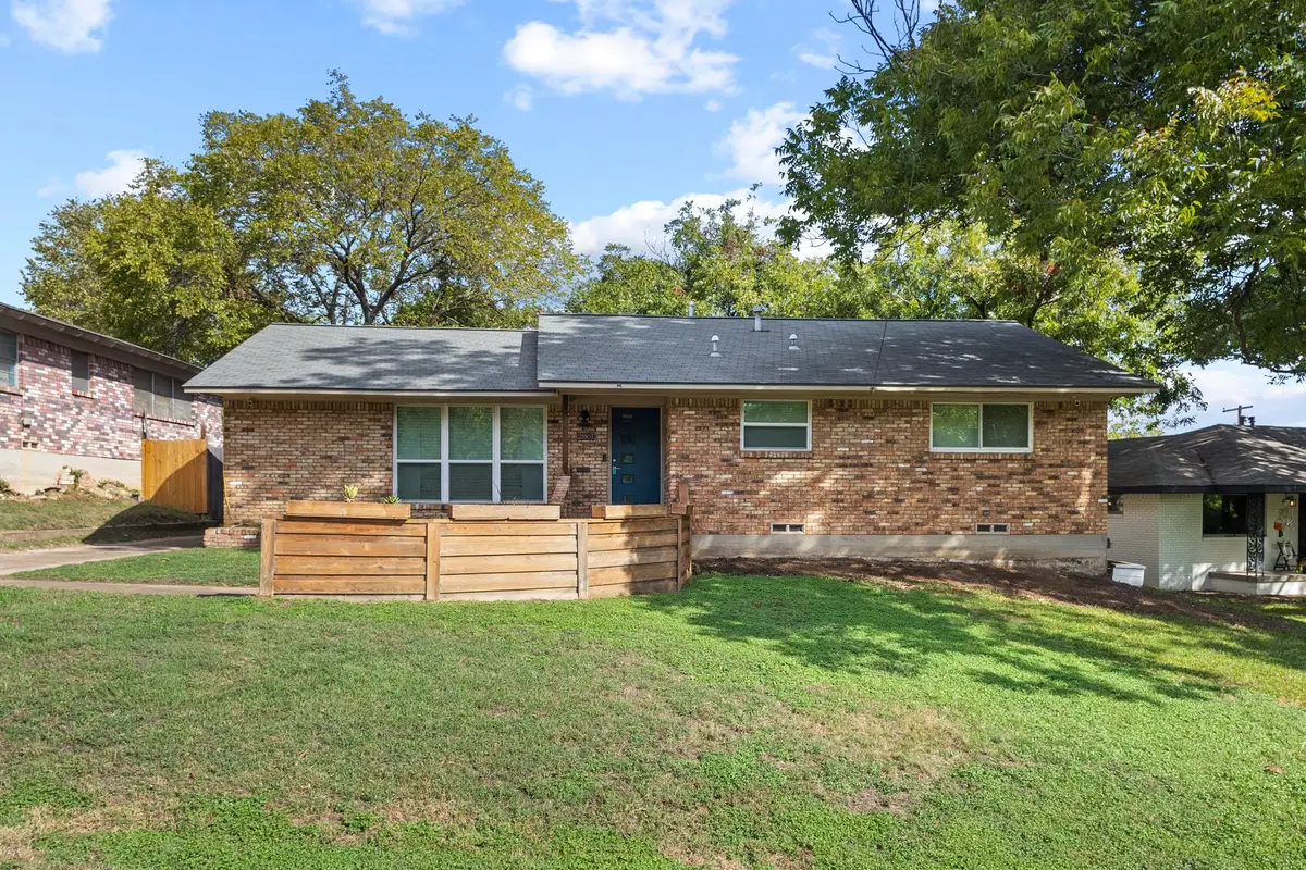 2861 W 9th Street, Dallas, TX 75211 - #1