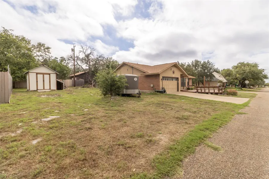 2 N Robin Drive, Belton, TX 76513 - #3