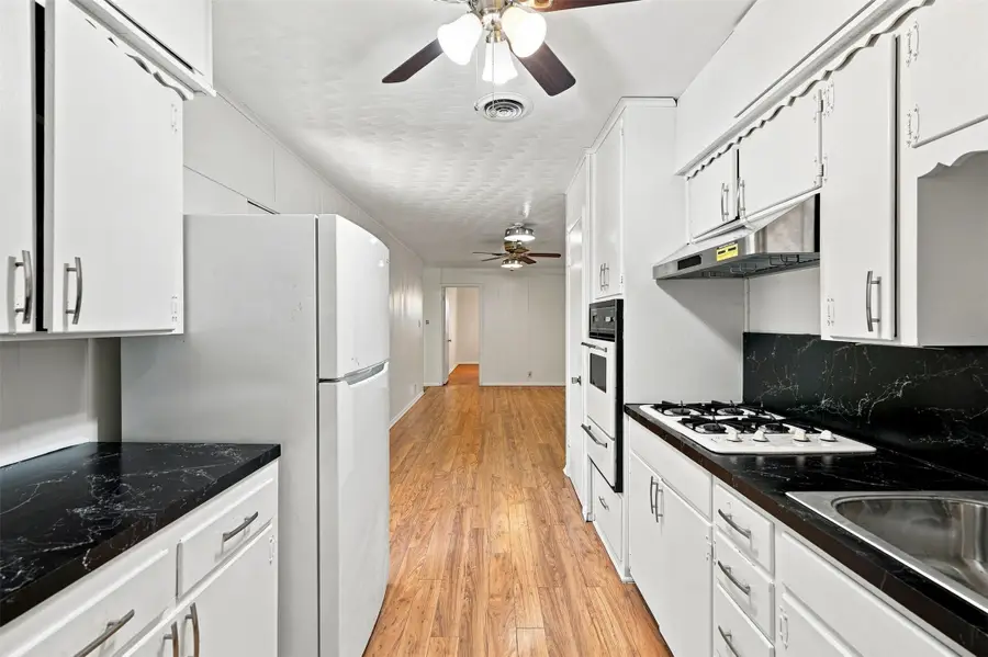 2110 Navajo Street, Denton, TX 76209 - #2