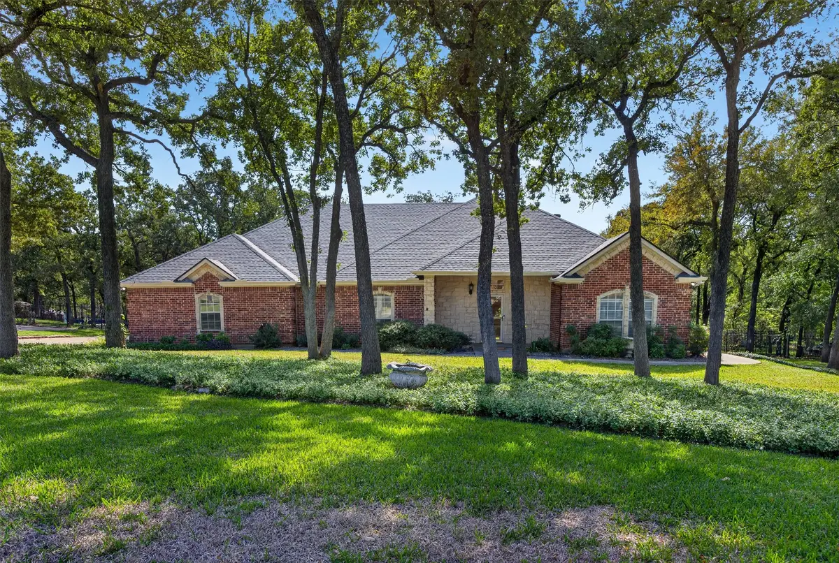 1215 W Buffalo Trail, Joshua, TX 76058 - #1