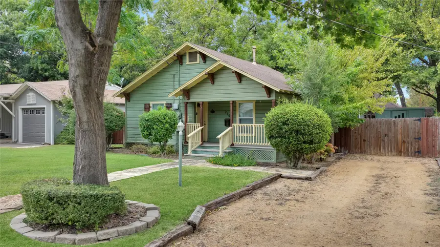 914 W Sunset Street, Grapevine, TX 76051 - #3