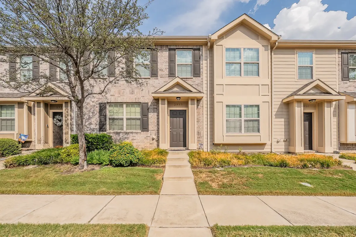 2933 Peyton Brook Drive, Fort Worth, TX 76137 - #1