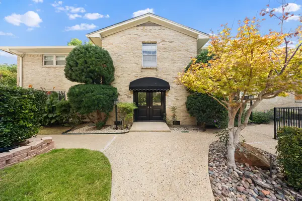 7714 Royal Lane #110, Dallas, TX 75230