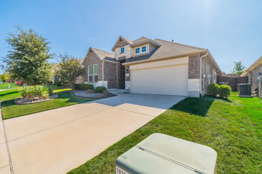 260 Tallgrass Drive, Lavon, TX 75166 - #2
