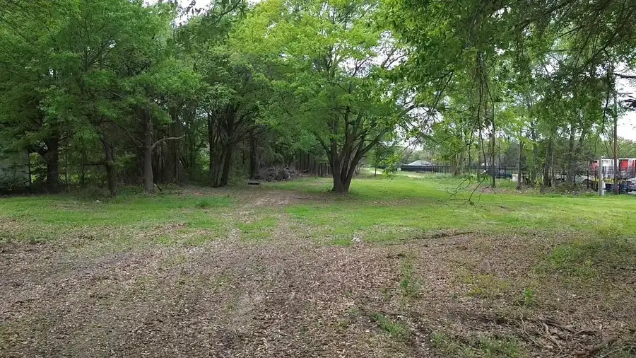 3110 W Gentry Parkway, Tyler, TX 75702 - #2