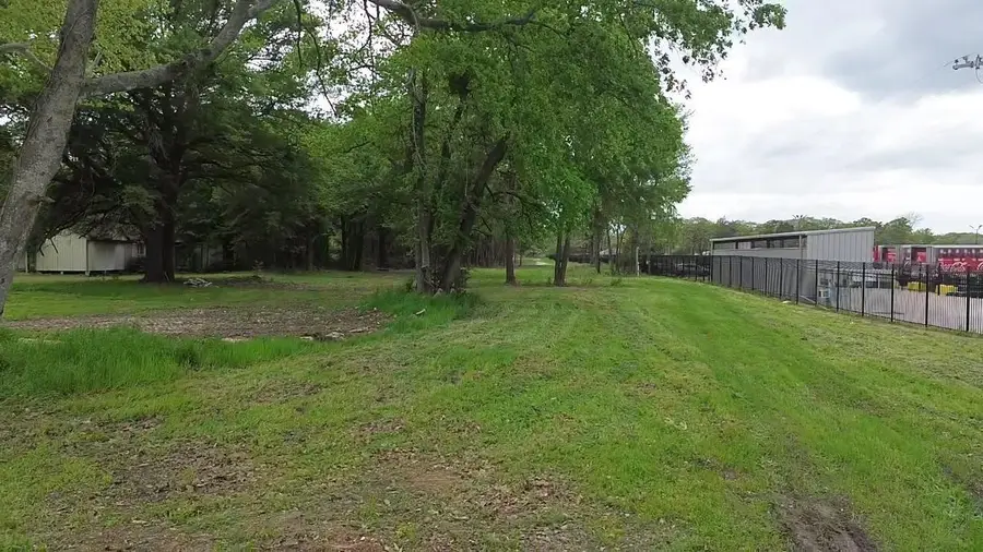 3110 W Gentry Parkway, Tyler, TX 75702 - #3