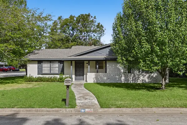116 San Jacinto Street, Waxahachie, TX 75165
