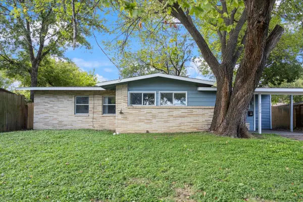 2116 Marilyn Lane, Arlington, TX 76010