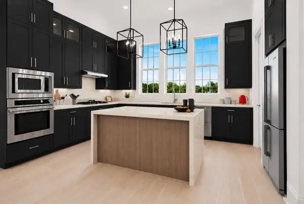4076 Oak Circle, Addison, TX 75001