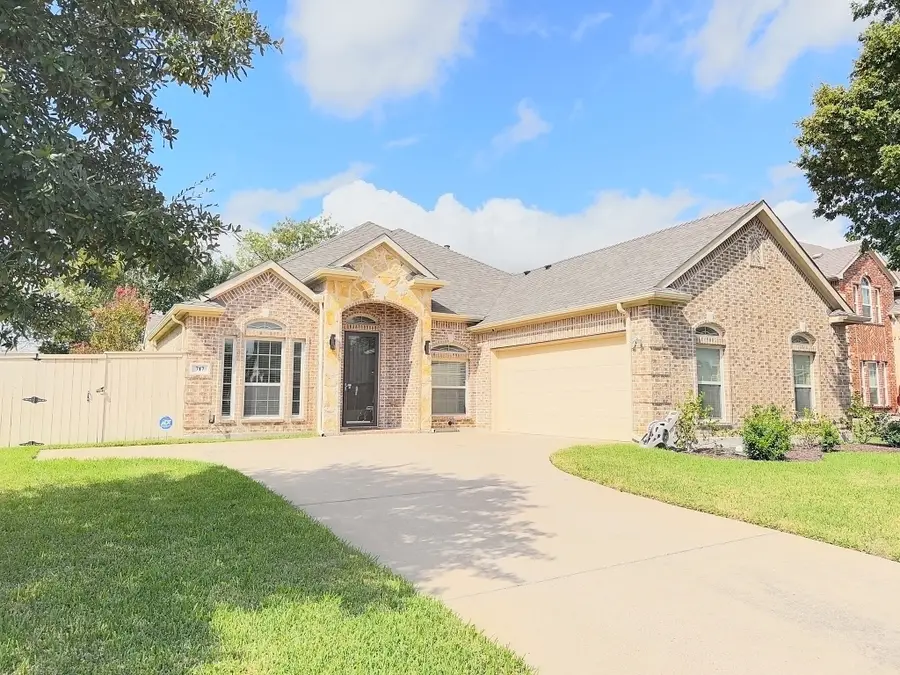 717 Keswick Drive, Desoto, TX 75115 - #2
