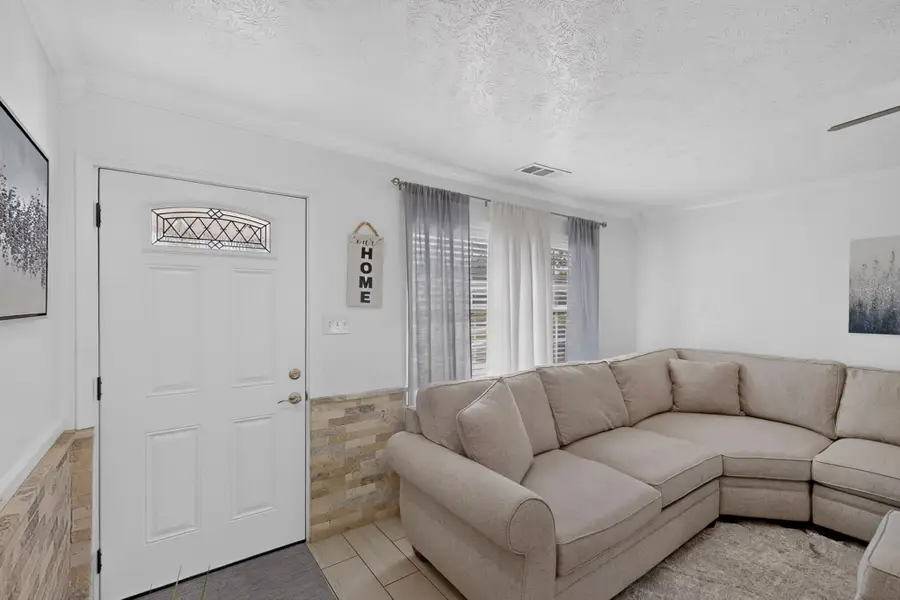 6937 Misty Glen Court, Fort Worth, TX 76120 - #3
