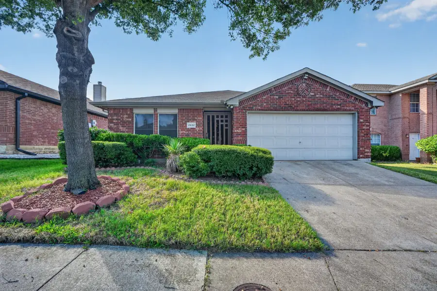 2832 Trailhouse Drive, Dallas, TX 75237 - #2