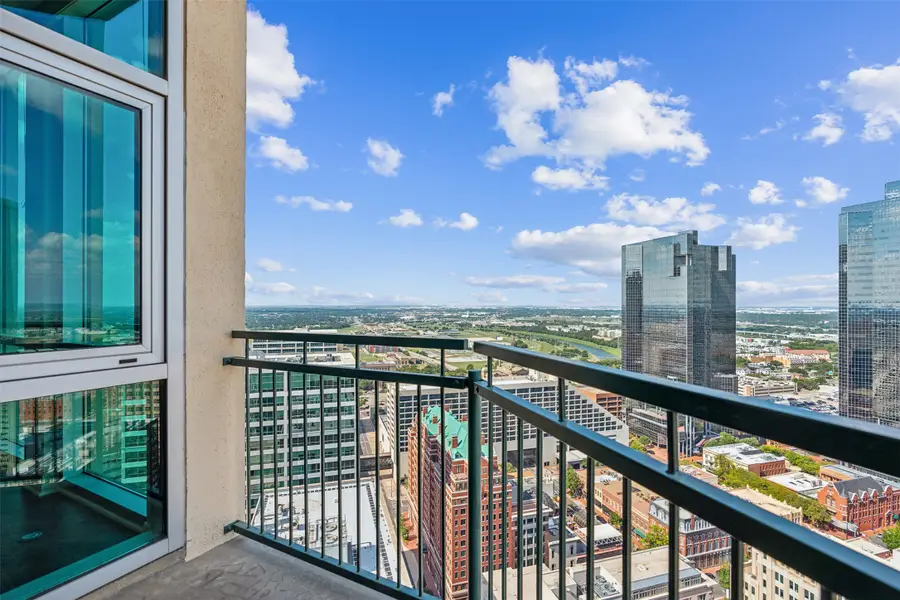 500 Throckmorton Street #2702, Fort Worth, TX 76102 - #3