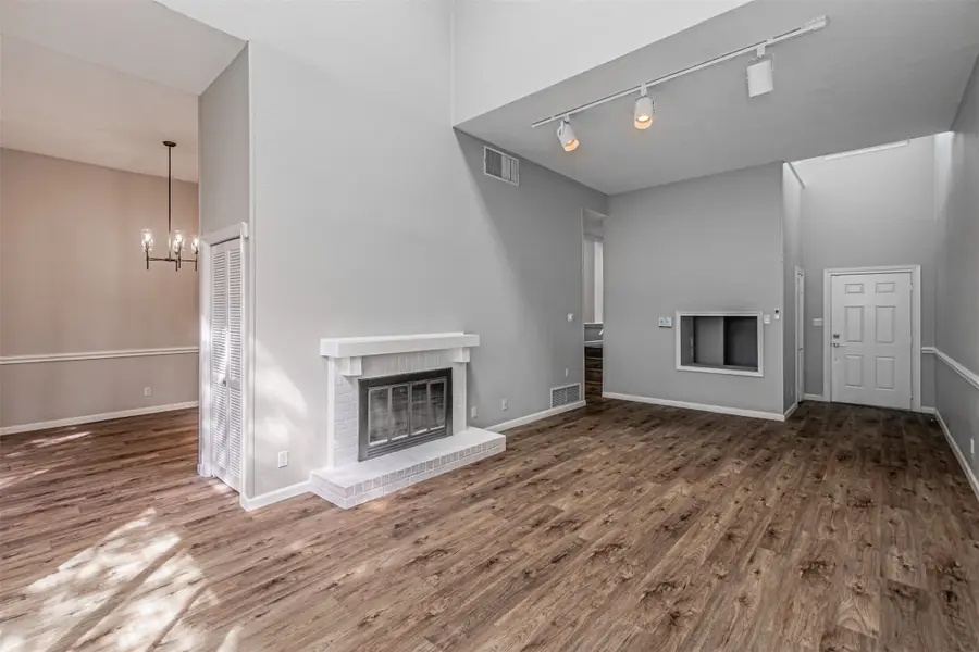 808 Heights Drive, Fort Worth, TX 76112 - #3