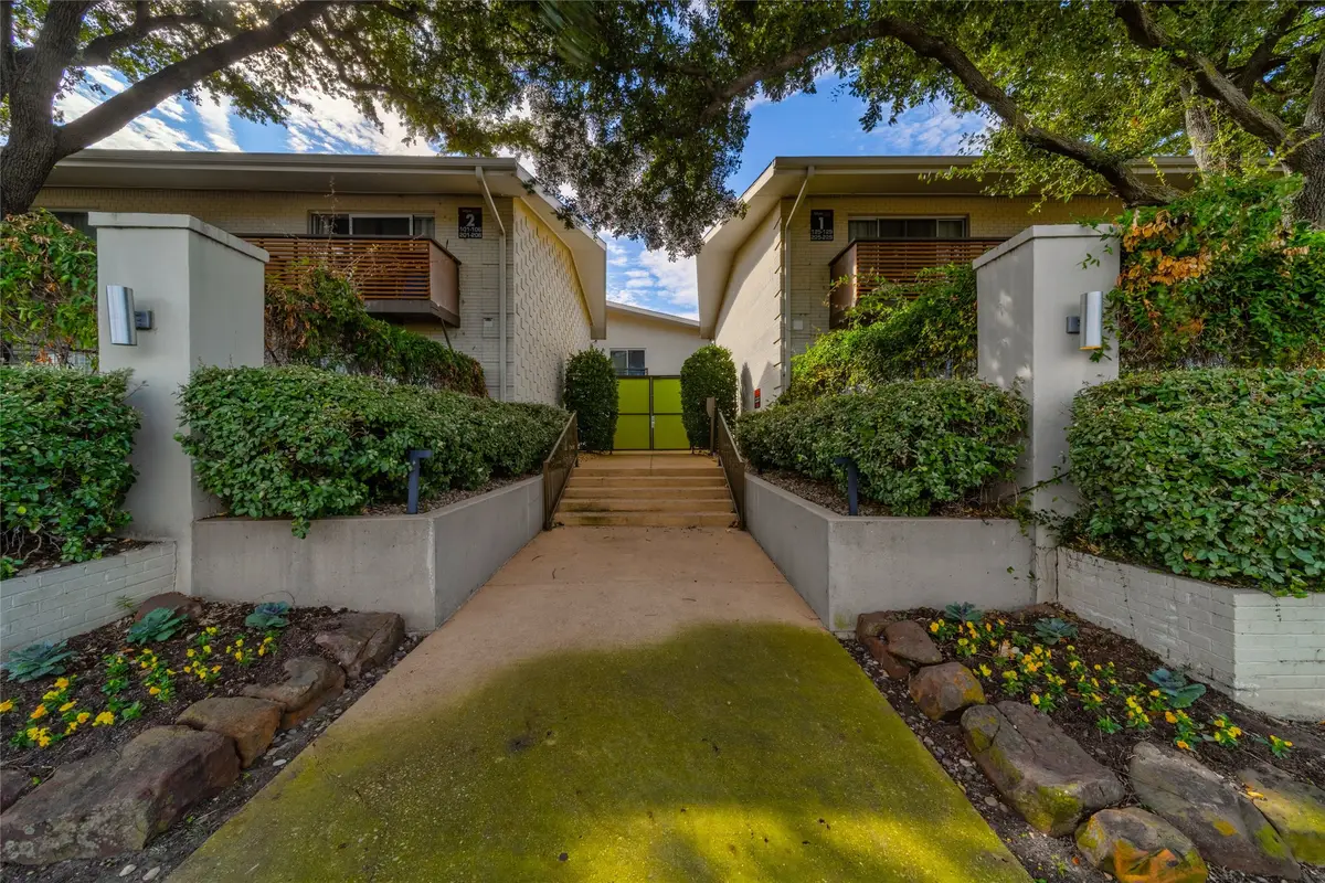 4616 W Lovers Lane #116, Dallas, TX 75209 - #1