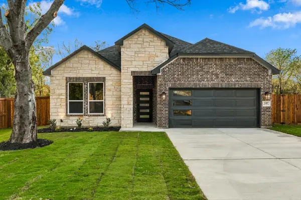 3407 Bewley Street, Haltom City, TX 76117