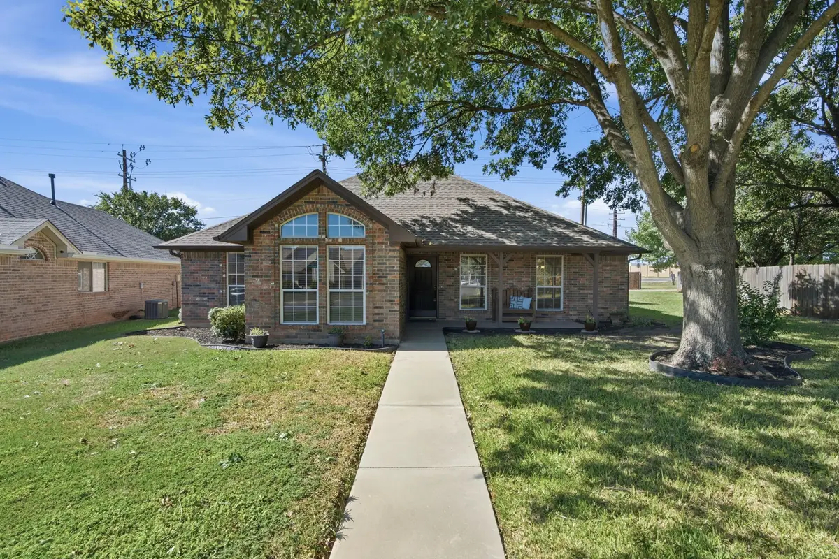 3713 Pheasant Hollow, Denton, TX 76207 - #1