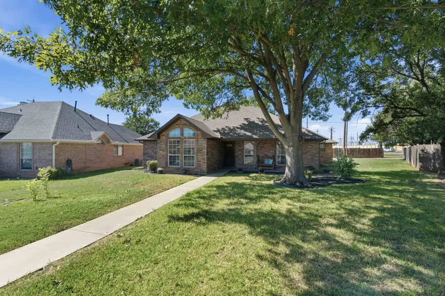 3713 Pheasant Hollow, Denton, TX 76207 - #3