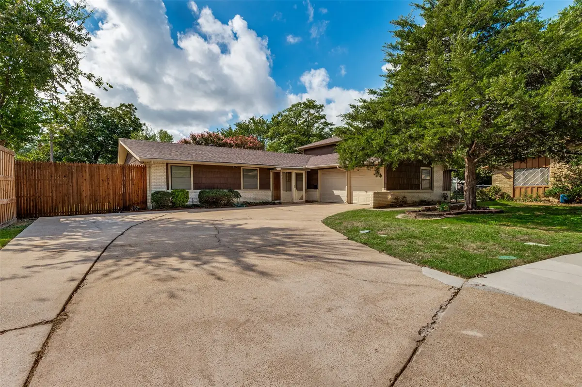 417 Keats Circle, Irving, TX 75061 - #1