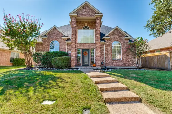 1364 Wentworth Drive, Lewisville, TX 75067