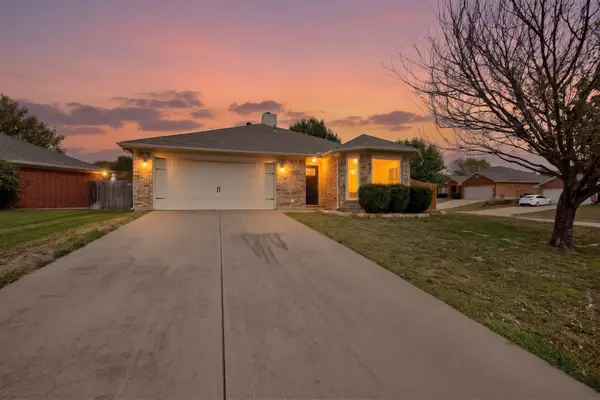 600 Jamie Lane, Mansfield, TX 76063