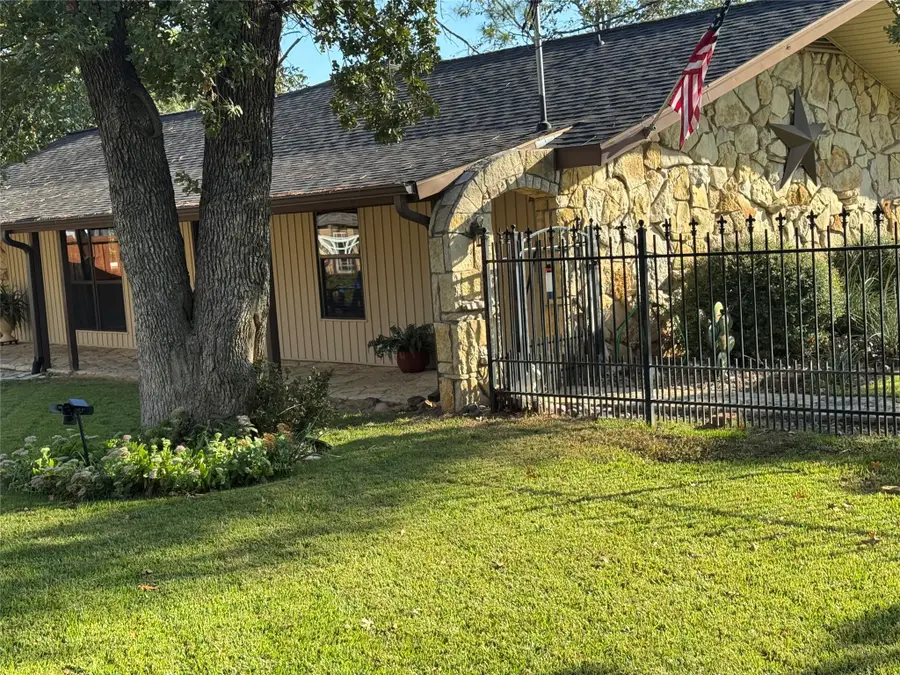 4015 Sioux Court, Granbury, TX 76048 - #2