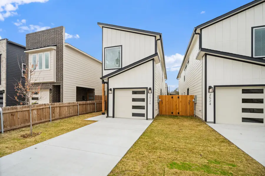 2526 Peabody, Dallas, TX 75215 - #3