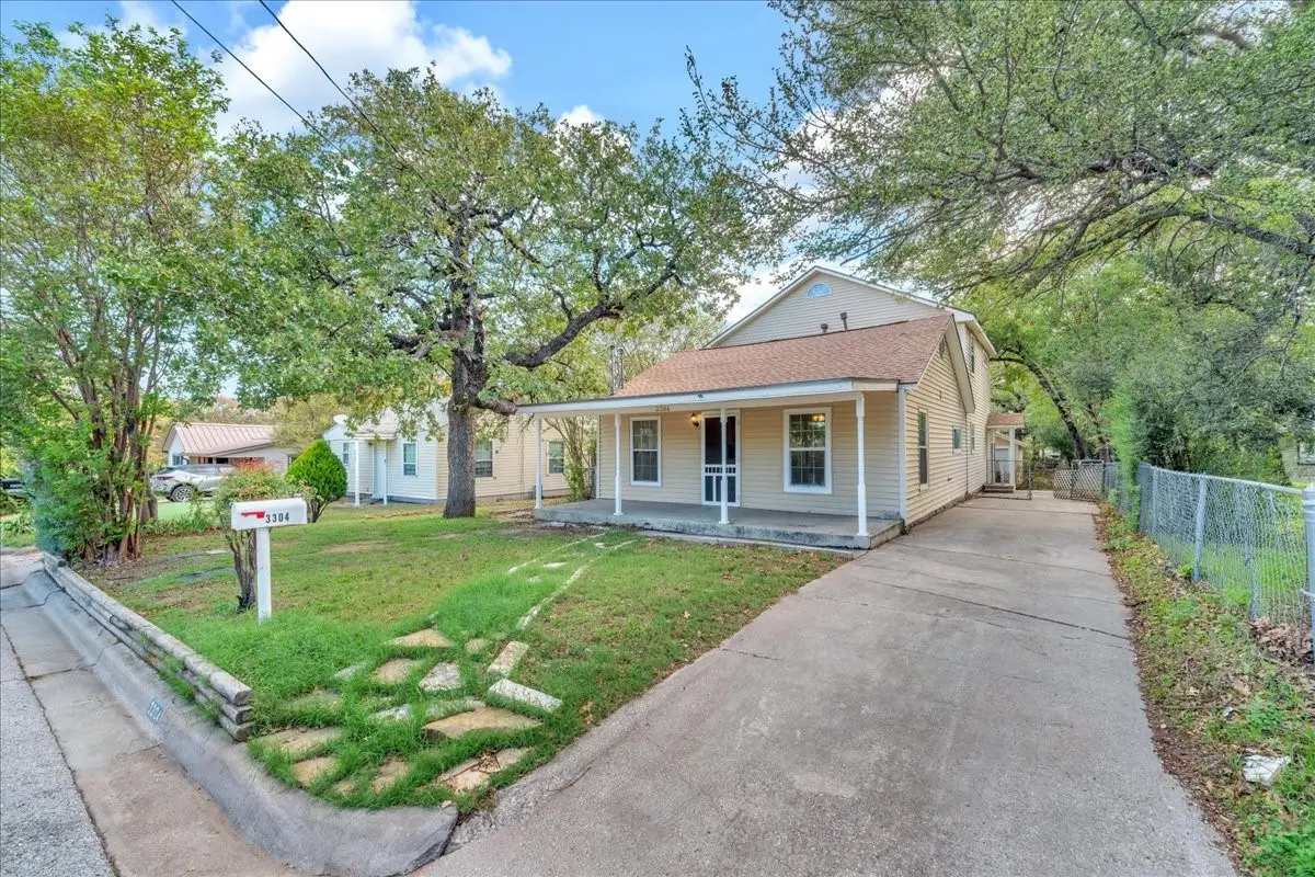 3304 Huron Trail, Lake Worth, TX 76135 - #1