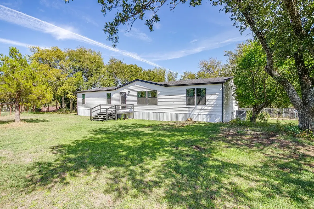 116 N Skyline Court, Cresson, TX 76035 - #1