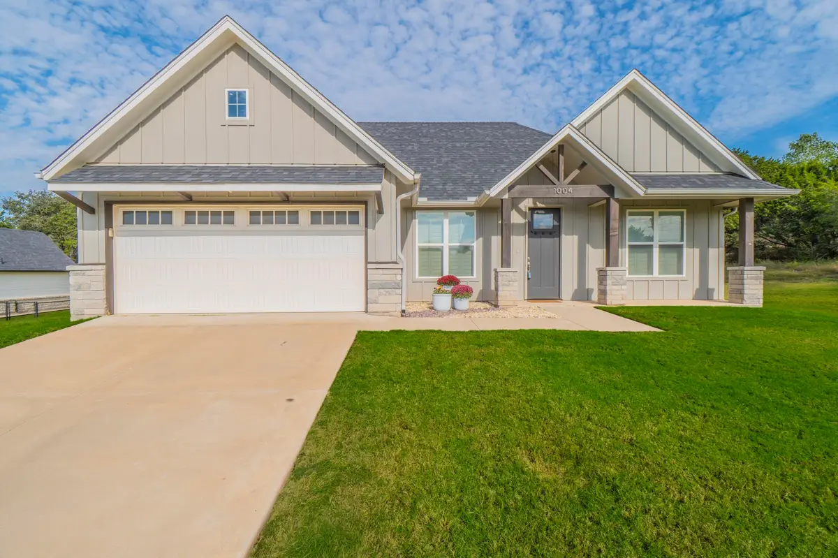 1004 Mojave Trail, Granbury, TX 76048 - #1