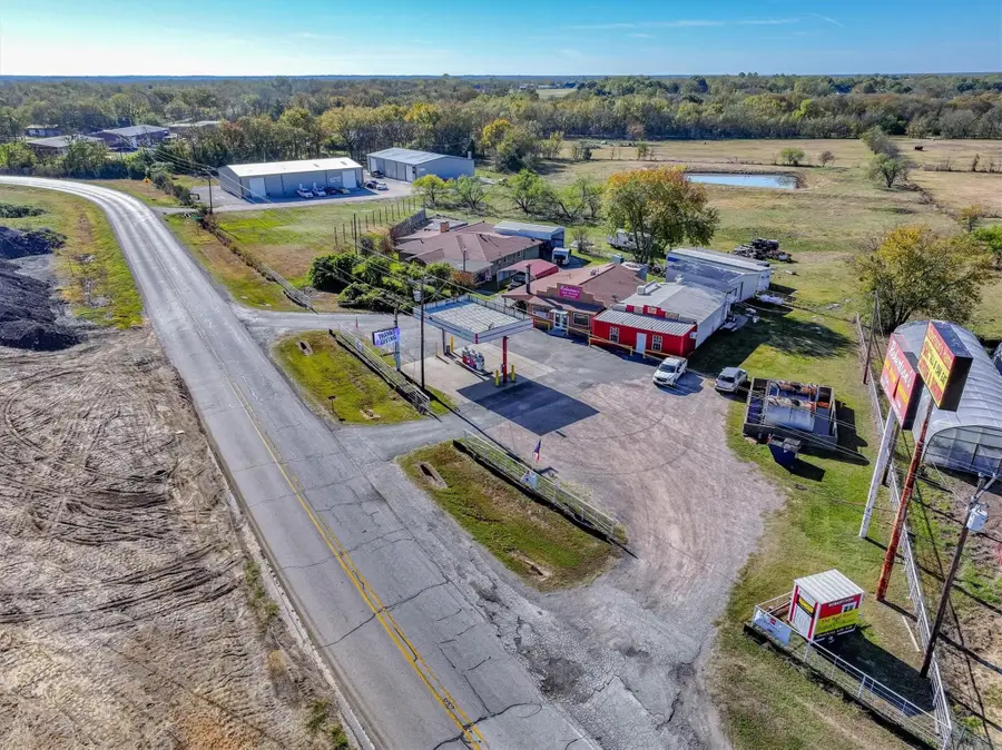 28323 Interstate-20, Wills Point, TX 75169 - #2