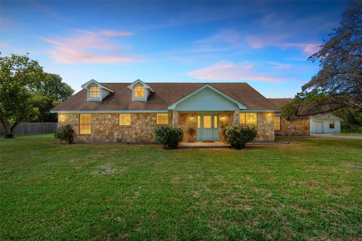 712 Beard Avenue, Robinson, TX 76706 - #1