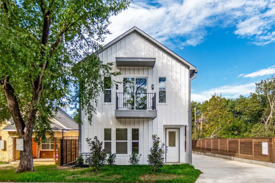 511 N Patton Street, Dallas, TX 75203 - #2