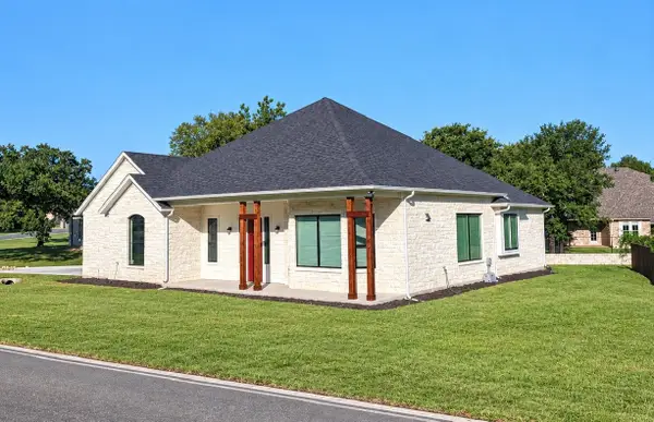 7006 Westover Drive, Granbury, TX 76049