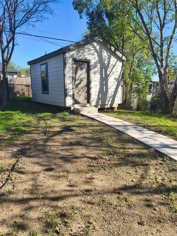 5508 Fletcher Avenue, Fort Worth, TX 76107