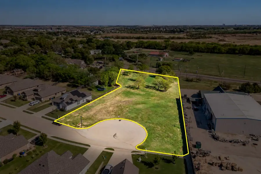 453 S 2nd Street, Krum, TX 76249 - #2