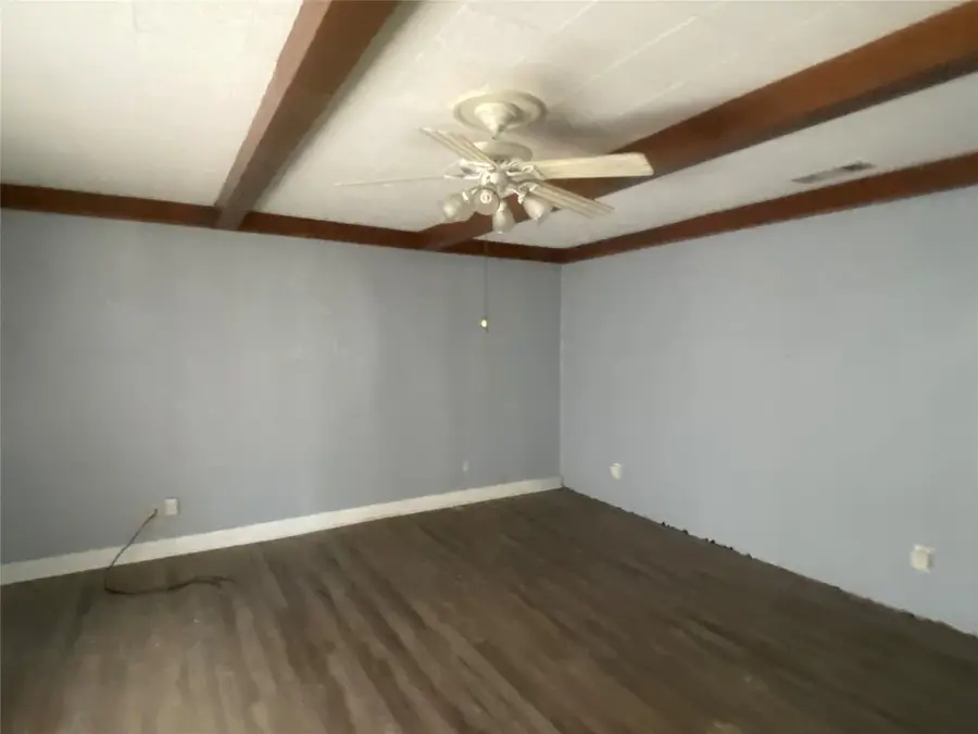 2721 Ridgewood Street, Irving, TX 75062 - #3