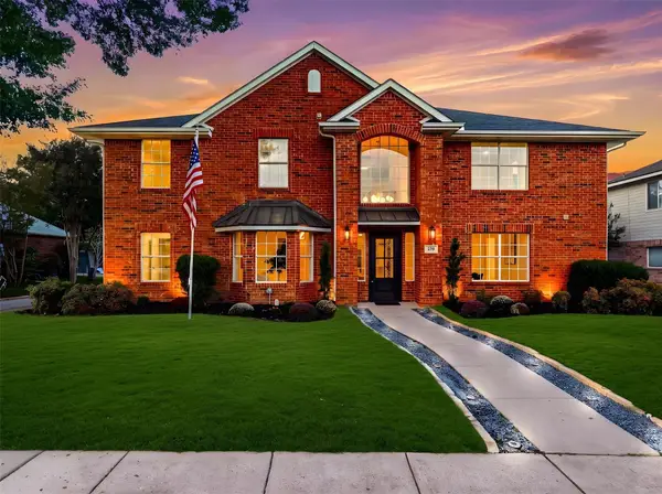 723 Hollow Ridge Drive, Allen, TX 75002