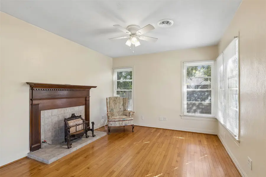 4286 S Cresthaven Road, Dallas, TX 75209 - #3