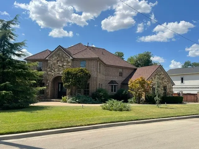 12629 Epps Field Road, Farmers Branch, TX 75234 - #2