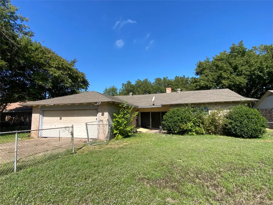 308 Valleyglen Drive, Desoto, TX 75115 - #3
