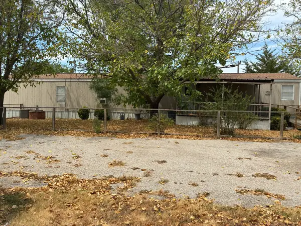 102 S Houston Street, Millsap, TX 76066