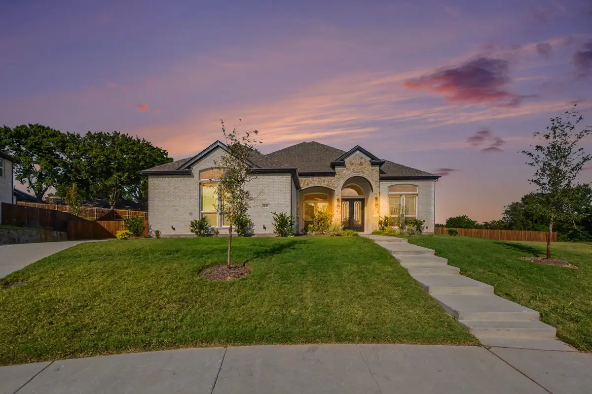 1135 Willow Lake Drive, Desoto, TX 75115 - #1