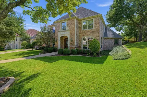 210 Black Walnut Drive, Garland, TX 75044