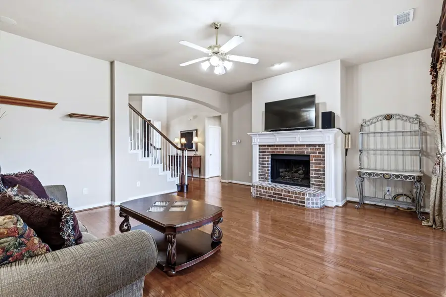 4136 Silverthorne Street, Richardson, TX 75082 - #3