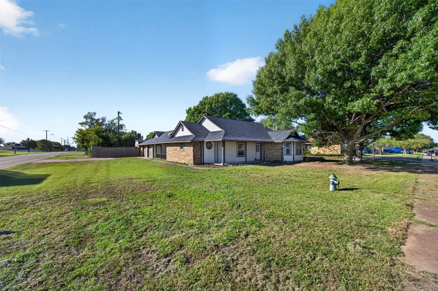 113 Dove Avenue, Red Oak, TX 75154 - #3