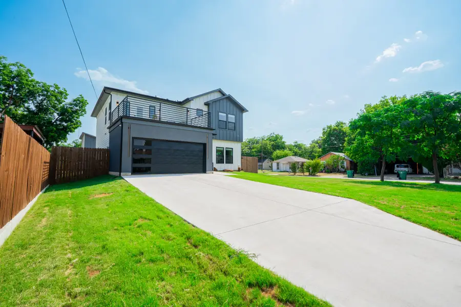 5900 Bertha Lane, Haltom City, TX 76117 - #2